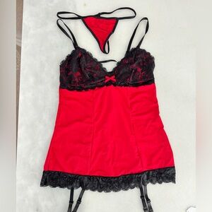 Chic Red and Black Lace Chemise Set